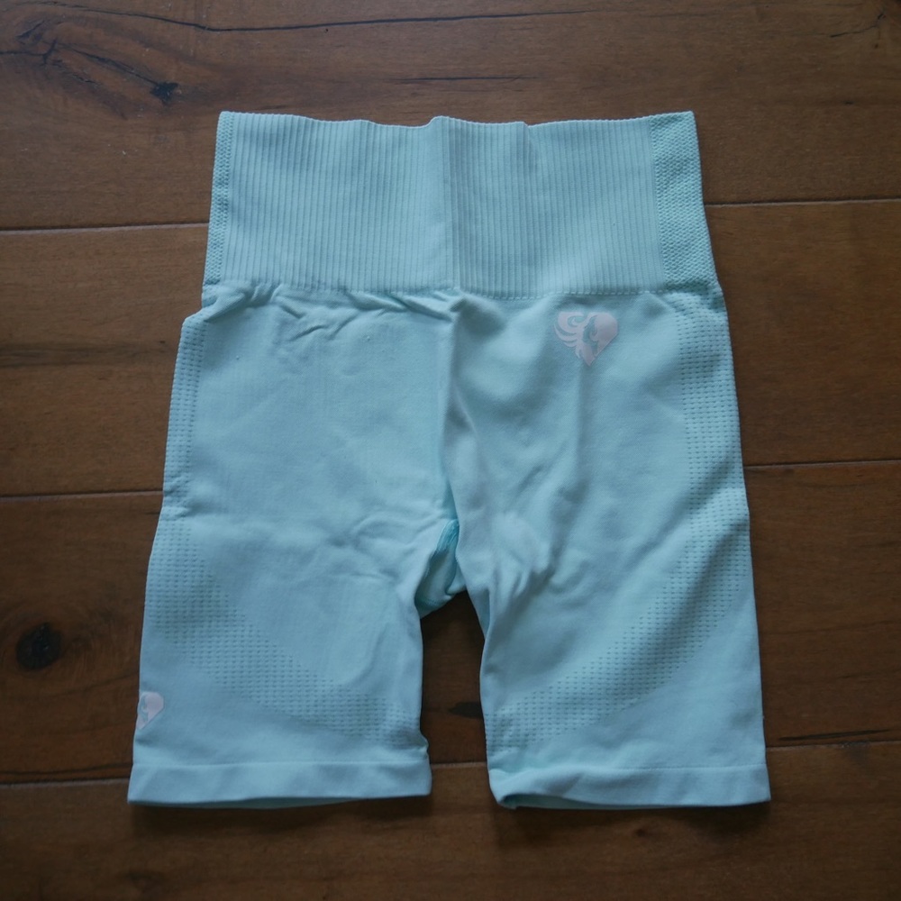 Women’s best power seamless shorts
